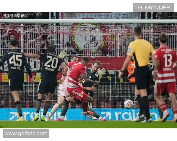 德甲最新战况:拜仁强势逆转领跑莱比锡药厂双双失利跌至下游