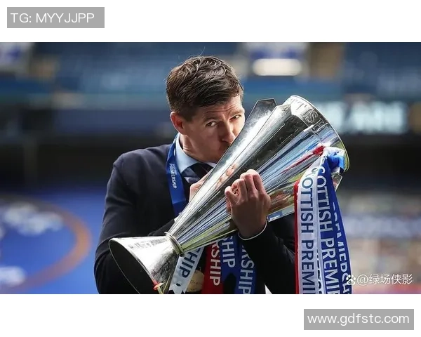 流浪者解雇马丁或请回杰拉德重振士气安抚球迷情绪